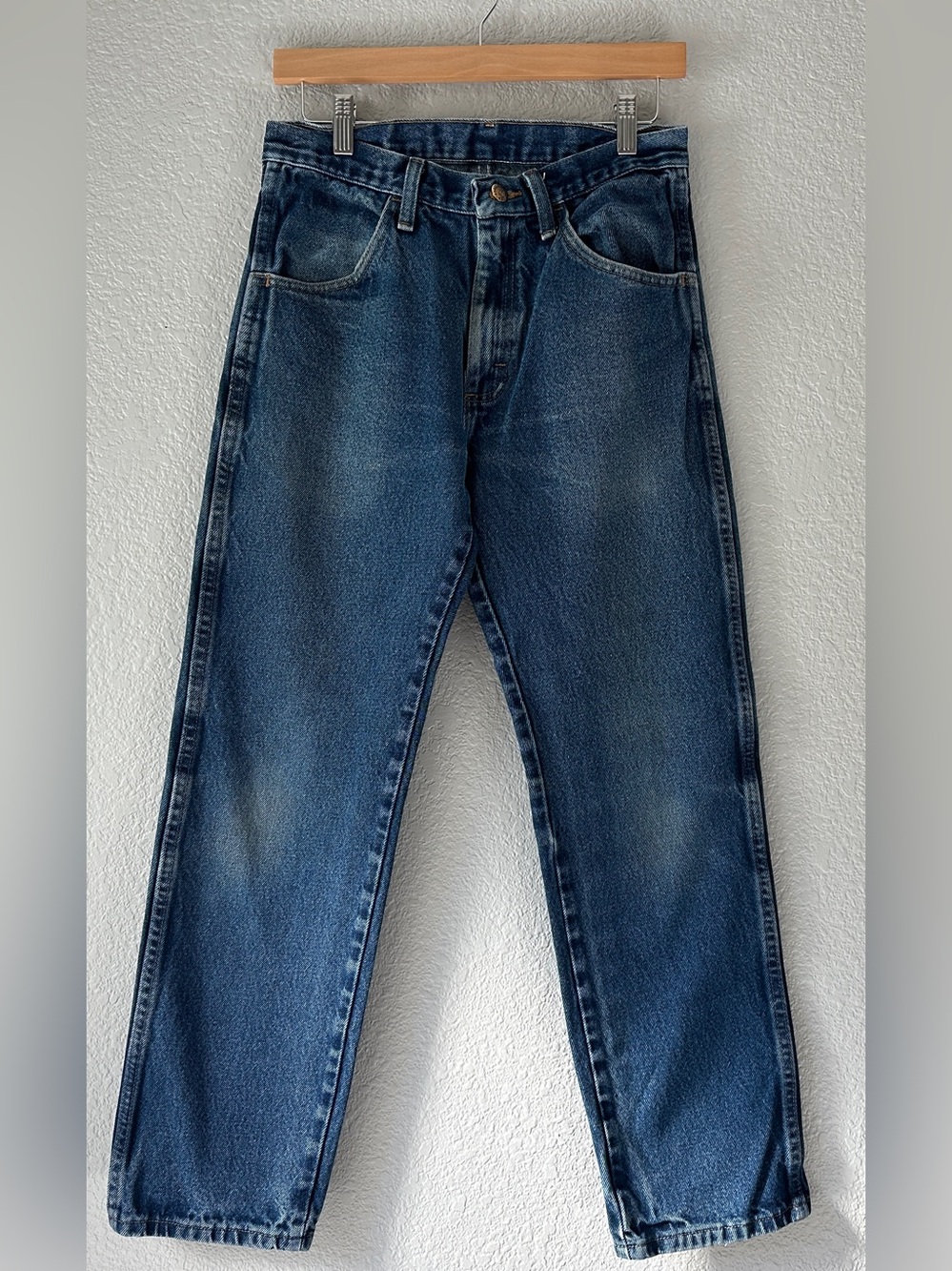 Rustler Men's Relaxed Straight Blue Denim Jeans - 30x30